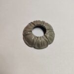 Dekoratīvā uzlika DN 20 mm x DN 50 mm. Serie Renaissance. Metāla. Virsma: krāsots pelēks RAL 7030