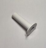 Dekoratīvā uzlika DN 40 komplektā ar dekoratīvo nosegcauruli DN 18 x L=70 mm. Dizaina sērija Fine. Virsma: krāsots balts RAL 9016.