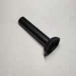 Retro stila dekoratīvā uzlika DN50 komplektā ar dekoratīvo nosegcauruli DN20 x L=100 mm. Dizaina sērija Renaissance. Virsma: krāsots matēti melns RAL 9005.