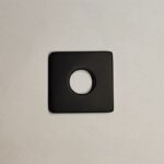 Dekoratīvā uzlika DN 20 mm x 52 mm. Serie Quaro. Metāla. Virsma: krāsots matēti melns RAL 9005. - Image 3